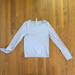 Athleta Women's Long Sleeve Athletic Top - Light Gray/lilac